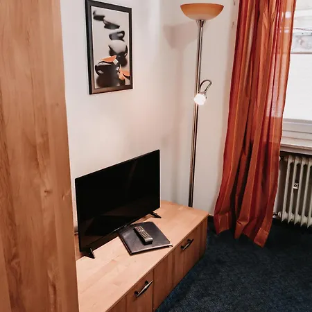 Aparthotel Haus Christel 3*