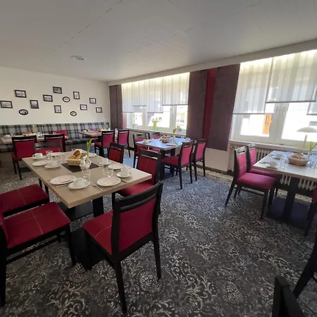 Aparthotel Haus Christel 3*