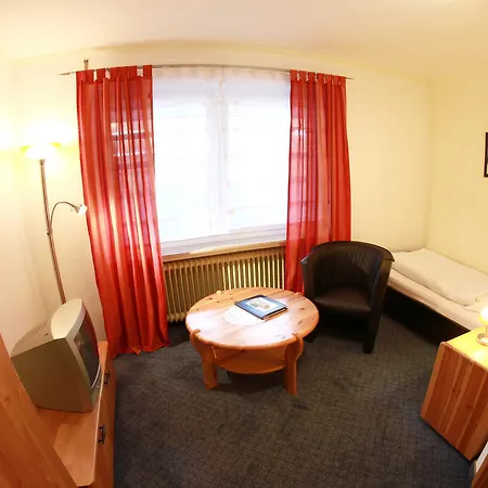 Haus Christel Hotel apartamentowy Willingen (Upland)