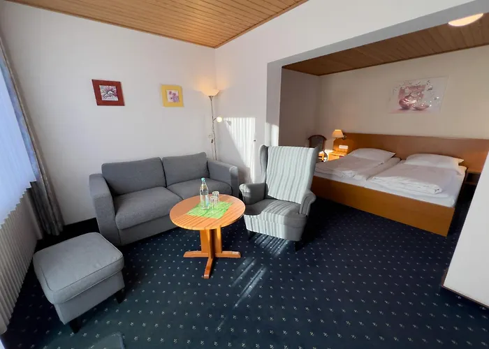 Aparthotel Haus Christel 3*